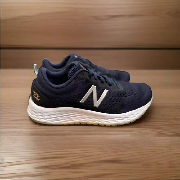 New Balance Other - New Balance Men's Fresh Foam Arishi V3 Classic Running Shoe